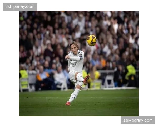 老将莫德里奇的最后一舞：本赛季其关键传球效率仍高居皇马队内第一