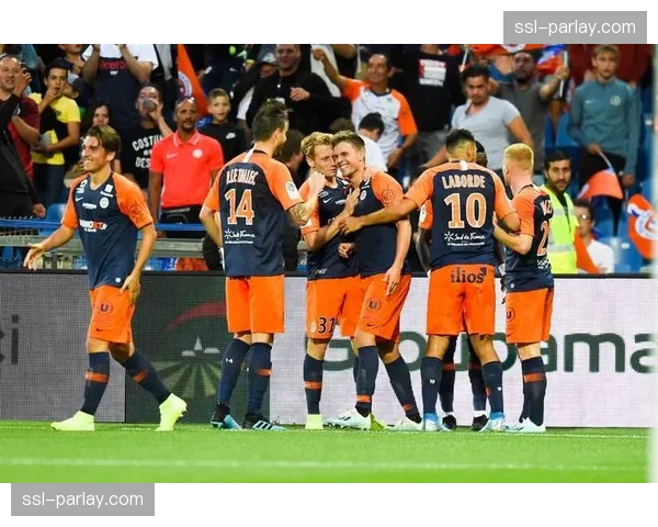 赛后述评：尽管失利，但兰斯队本场定位球防守体系组织获业界认可